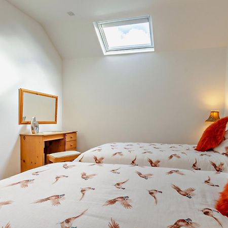 2 Bed In Filey 79280 Villa Wold Newton  Ngoại thất bức ảnh